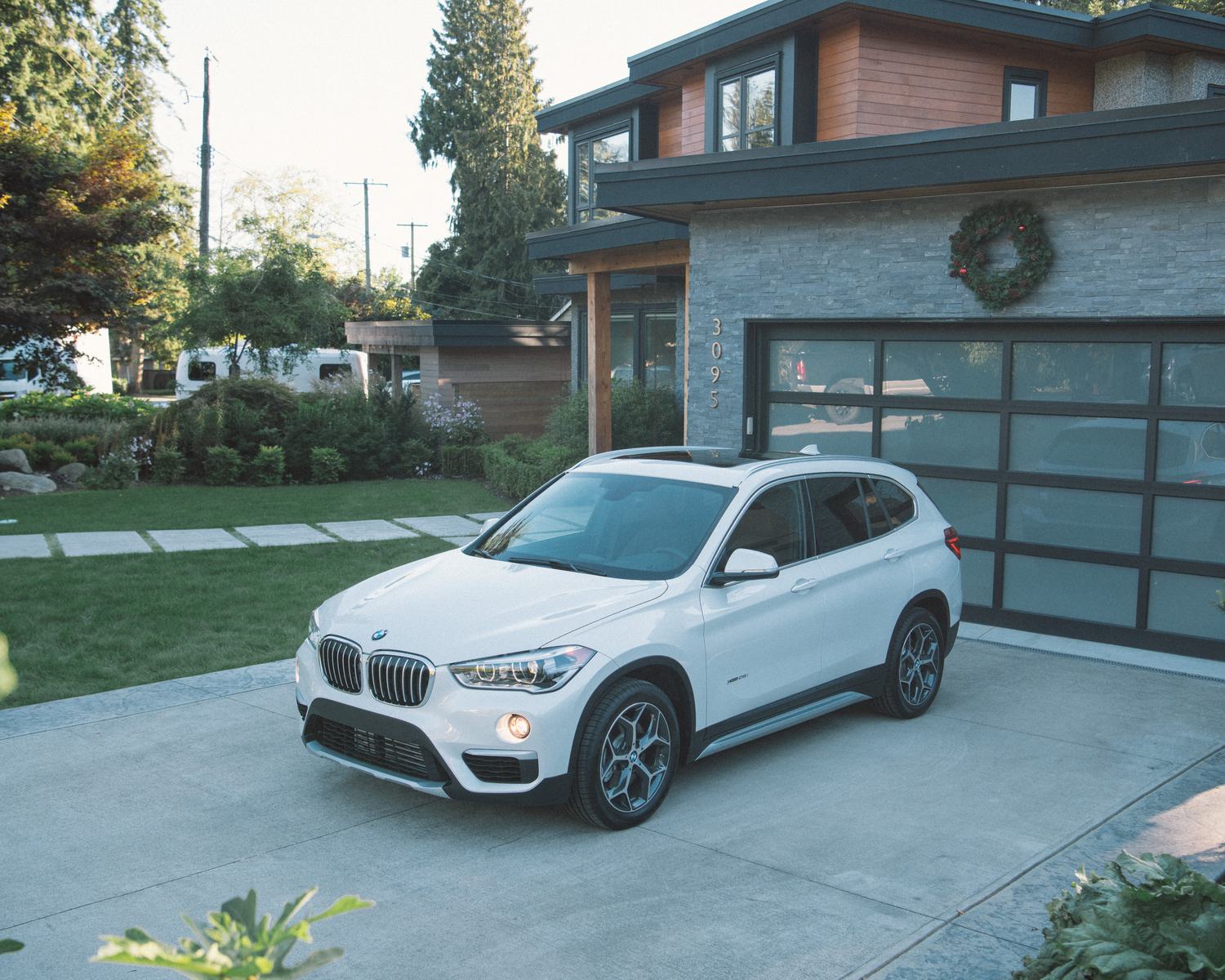 BMW commission by Morgan Phillips, photo 10 of 15